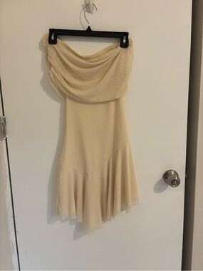 Off Shoulder Mini Dress - Pastel Yellow
